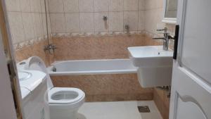 شقه مفروشه 3 غرف قريب من المسجد النبوي ومحطة القطار