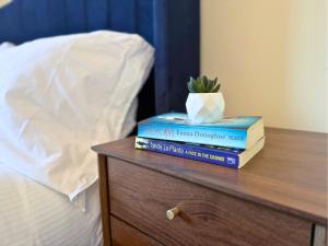 1-King Bed House, near City Centre, Pool Table