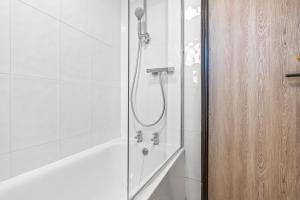 Beautiful 2BR gem in the Heart of Fulham and Chelsea