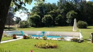 Gîte Les Places avec piscine