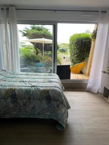 Studio cosy à 1mn de la mer, jardin et parking privé