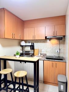 VR Homes Ortigas - 2BR Condo with Free WiFi