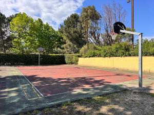 Charmant appartement en Village Club avec piscine