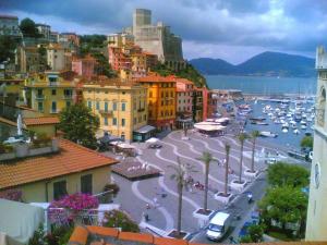 50 m from the beach, Lerici-5 Terre, gulf view