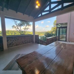 Casa com Vista al Rio Paraná con Naturaleza y Comfort