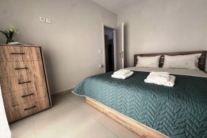 Crystal 1 Apartment Ofrinio