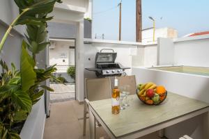 Casa Antonis - Modern Home with Jacuzzi near Faliraki