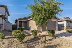 Entire Home 3 Beds & 2 Bath in Surprise Arizona