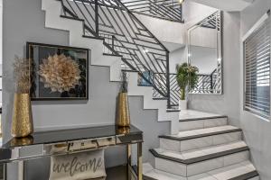 Spacious Entire Home 4B & 2.5B in Avondale Arizona