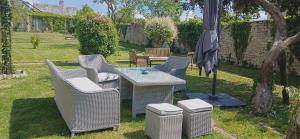 B&B / Chambres d'hotes Domaine Aux Leopards Normands : photos des chambres