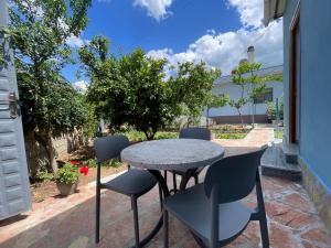 PANORAMIC VIEW Xhanari Guesthouse Tepelene