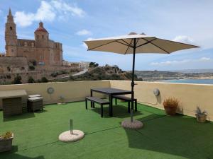 Unique Mellieha views, Sea Breeze