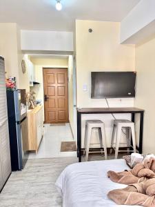 Vivaldi Residences near Roxas Night Market, Davao City