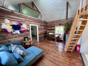 Brinkbacken, helt hus, fantastisk utsikt, stor tomt!