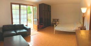 Maisons de vacances Maison calme avec jardin a Gramat : photos des chambres