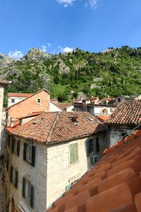 Captain Double Suite