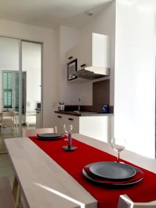 Appartements Le Cedre Bleu : Studio Deluxe