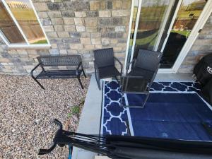 Entire Basement with private Entrance within walking distance from the Gaylord hotel