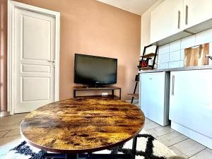 Petit Deux Pièces-Place de parking