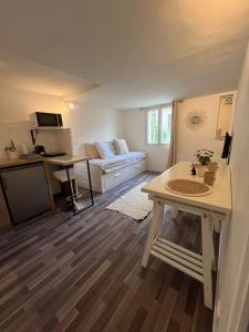 Appartements Charmant studio a 8 min de Paris : photos des chambres