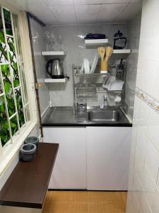 Aparta estudio cerca al aeropuerto