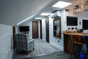 Chestnut Retreat