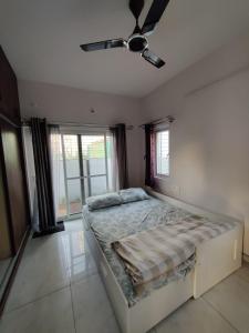 Isiri Service Apartment