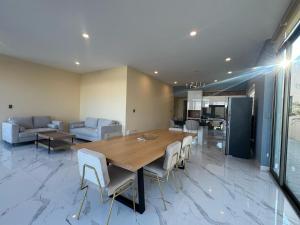 Estancia de Lujo La Cantera