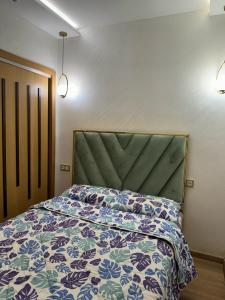 شقة جميلة ومجهزة افران