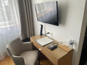 Hotels Hotel Victor Hugo : photos des chambres