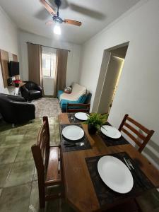 Pé na areia - 1dorm- 5 Hospedes -Garagem - wi fi - próximo a quiosques 7 Bairro Aviação