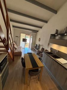 Charmante maison 2 ch avec cour