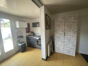 Maisons de vacances Maison typique 2 chambres avec piscine : photos des chambres