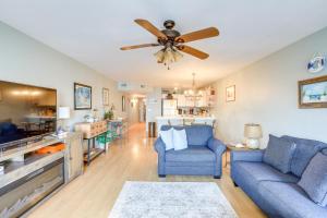 Beach and Pool Access at Condo on Cedar Key!