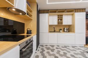 One Bedroom Apartment Cybernetyki Street