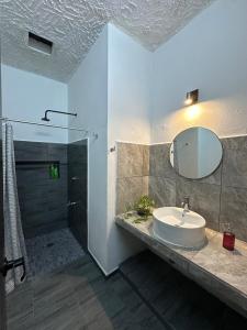 Cómoda y amplia casa 2 recamaras Itzimna