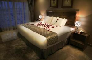 Hotel COSTAA LA CAGE Near Delhi Airport BY GROSS GROUP