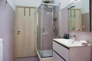 The Roman Stop Apartment-METRO A