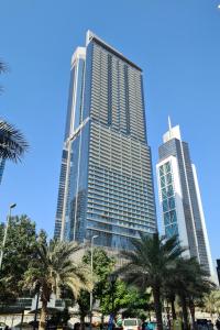 Paramount - Luxury 2BR Apartments with Burj or Sea Views - Access to the Infinity Pool on 64th Floor