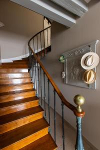 Au 16 Place Saint Louis