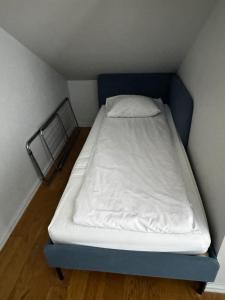 Modern Studio Next to Old Town