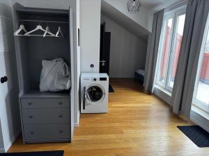 Modern Studio Next to Old Town