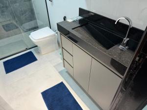 Apartamento Central de Luxo- Ar condicionado, wi-fi
