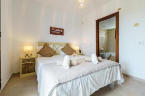 Beautiful Penthouse with Seaview in Pueblo Monteros