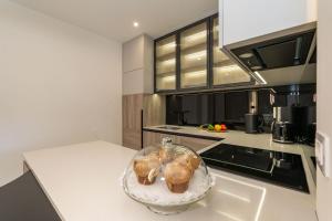 The Signature Suite - two bedroom modern apartment in Lapad