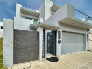 Casa Avaloz with Ocean View in San Marino