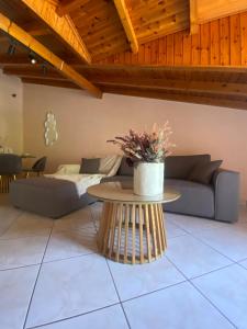 Fhouse Luxury Apartment