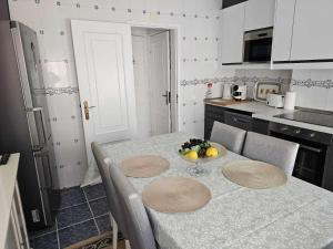 Two bedroom apartment, two minutes from the beach