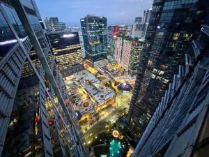 Prime Uptown BGC | Stylish 1BR Getaway #upt1 35j