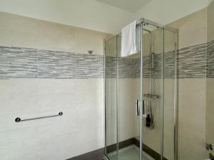 Serravalle Outlet Prime Apartments